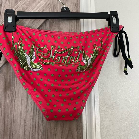 NWOT sinful by Affliction geranium star bottom - Picture 5 of 7